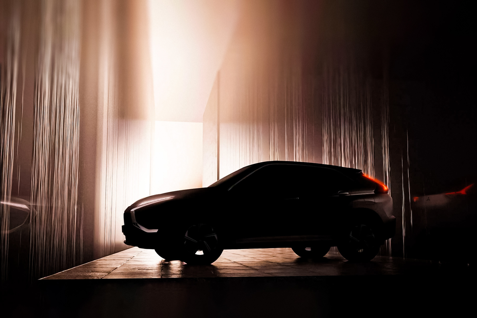 Первая фотография обновлённого Mitsubishi Eclipse Cross
