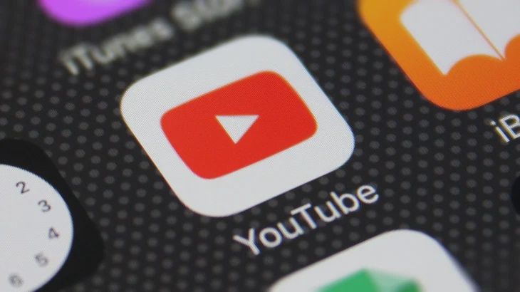 YouTube объявил о борьбе с фейками на выборах президента США YouTube объявил о борьбе с фейками на выборах президента США