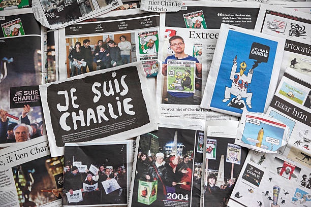 У бывшего здания Charlie Hebdo в Париже ранили трех человек У бывшего здания Charlie Hebdo в Париже ранили трех человек