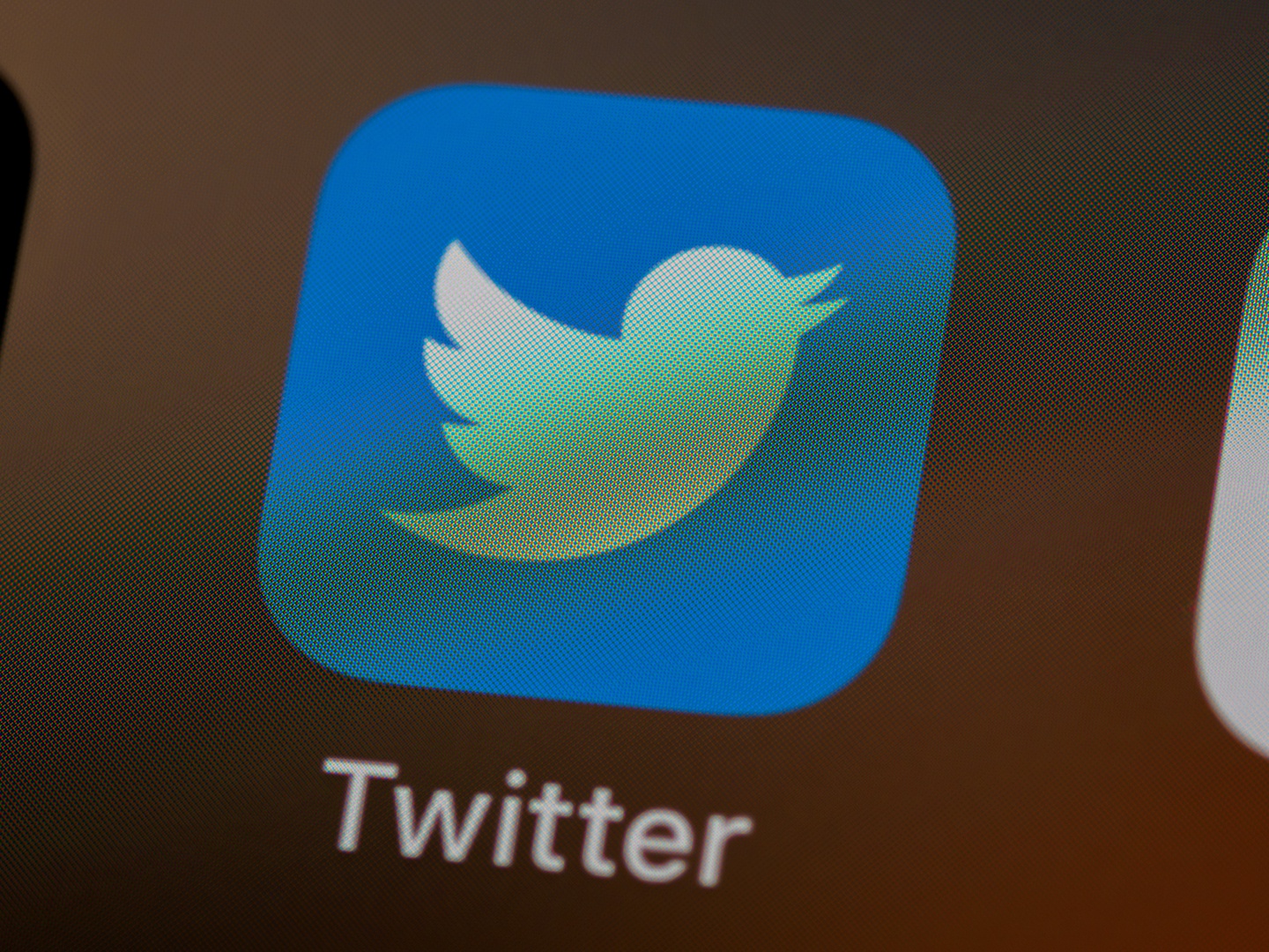 "Twitter" bloķē Ungārijas valdības kontu