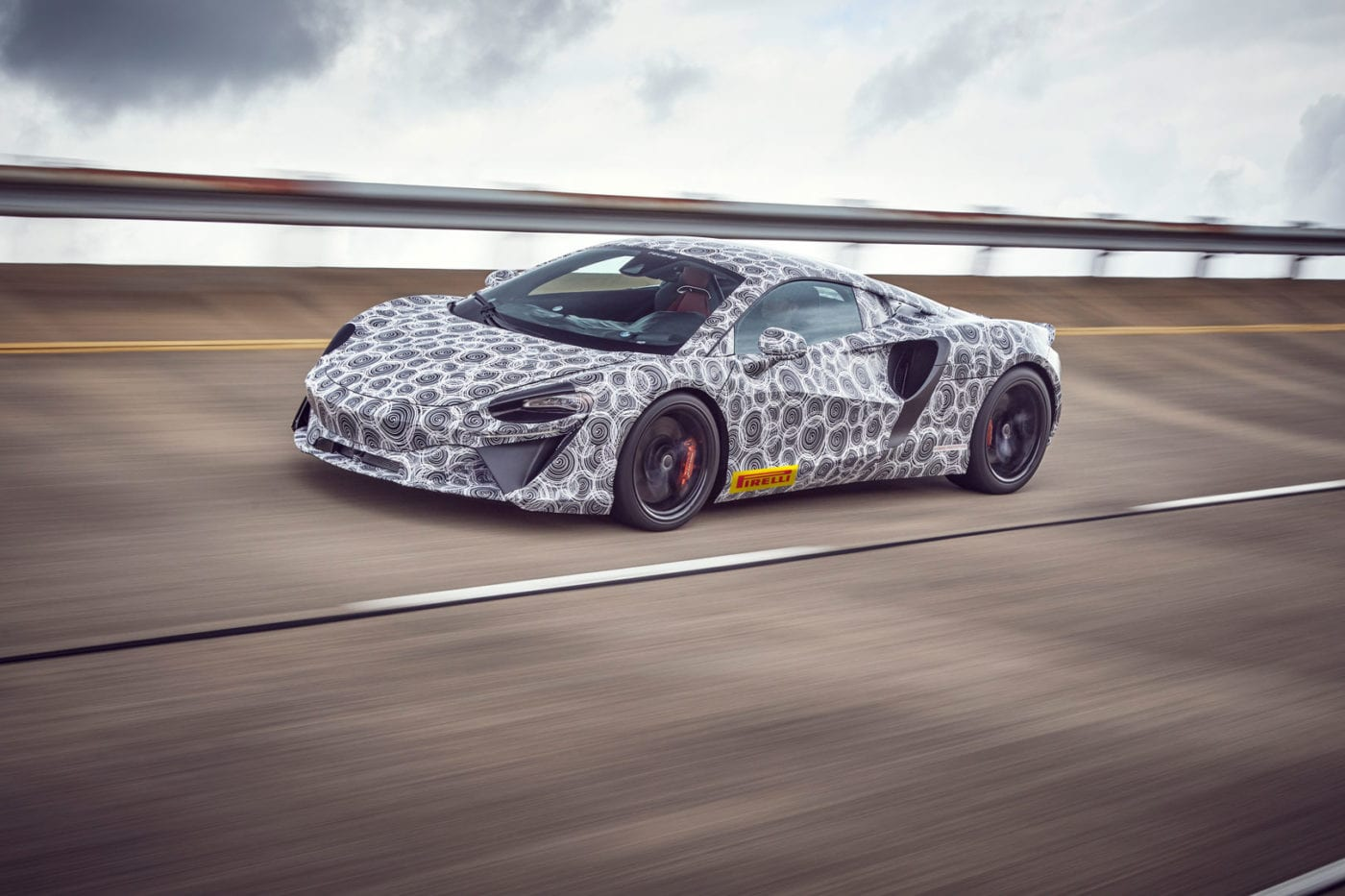 Премьера гибрида McLaren состоится уже в 2021