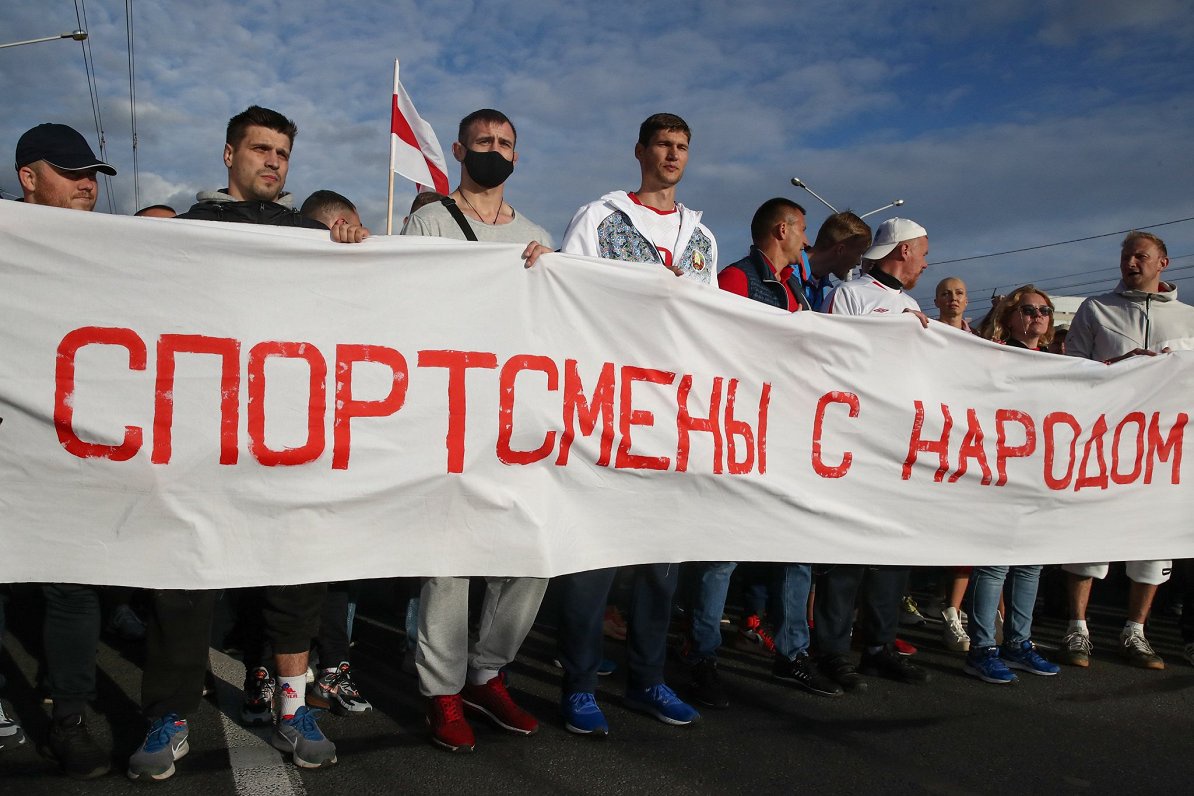 Все больше белорусских спортсменов выступают против Лукашенко