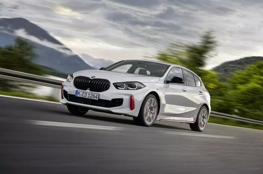 Состоялась премьера BMW 128ti c 265-сильным двигателем