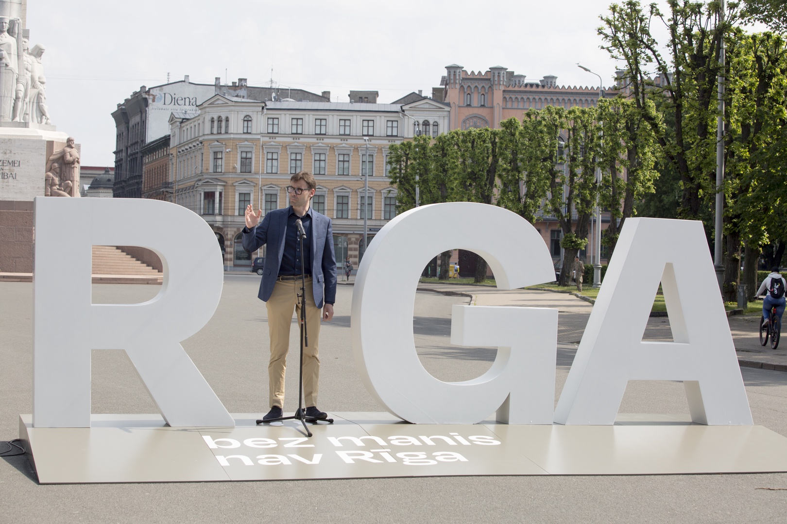 Neviena Rīgas maratona distance nepulcēs vairāk cilvēku, kā valstī atļauts