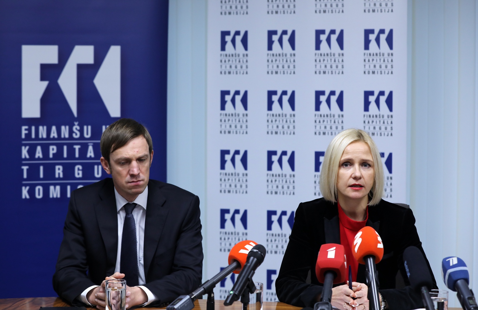 FKTK līdz šim no Lietuvas banku uzrauga nav saņēmusi paziņojumu par "PayRay" plāniem strādāt Latvijā FKTK līdz šim no Lietuvas banku uzrauga nav saņēmusi paziņojumu par "PayRay" plāniem strādāt Latvijā