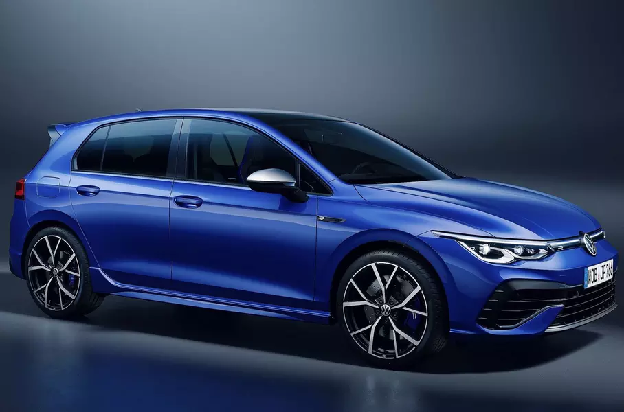 Volkswagen Golf R поражает режимом рифта, а также сохранил механику Volkswagen Golf R поражает режимом рифта, а также сохранил механику