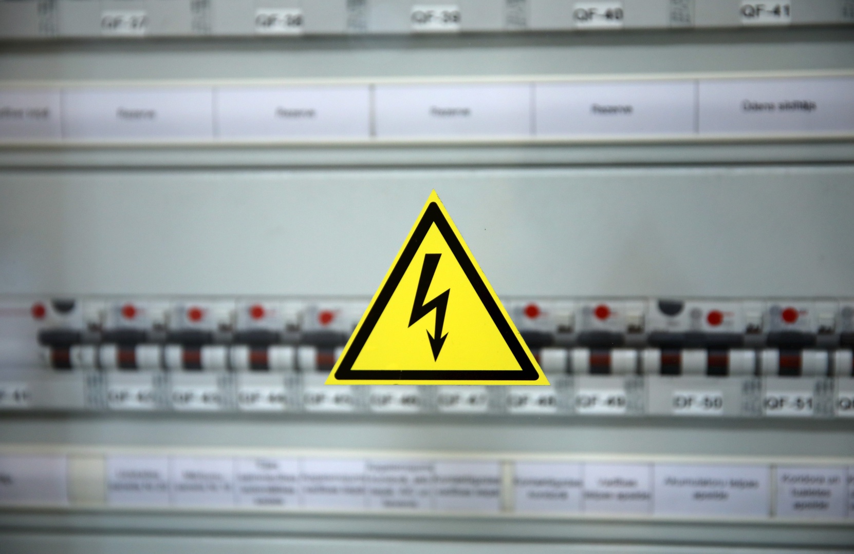 Lēmums sākt elektroenerģijas tirdzniecību ar Krieviju pārkāpj trīspusējo vienošanos