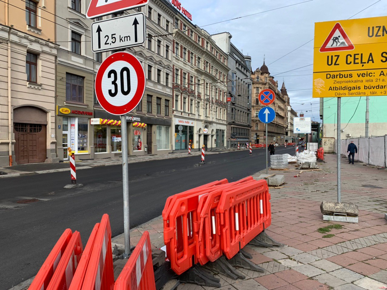 Движение через ЖД переезд на улице Эзера будет закрыто Движение через ЖД переезд на улице Эзера будет закрыто