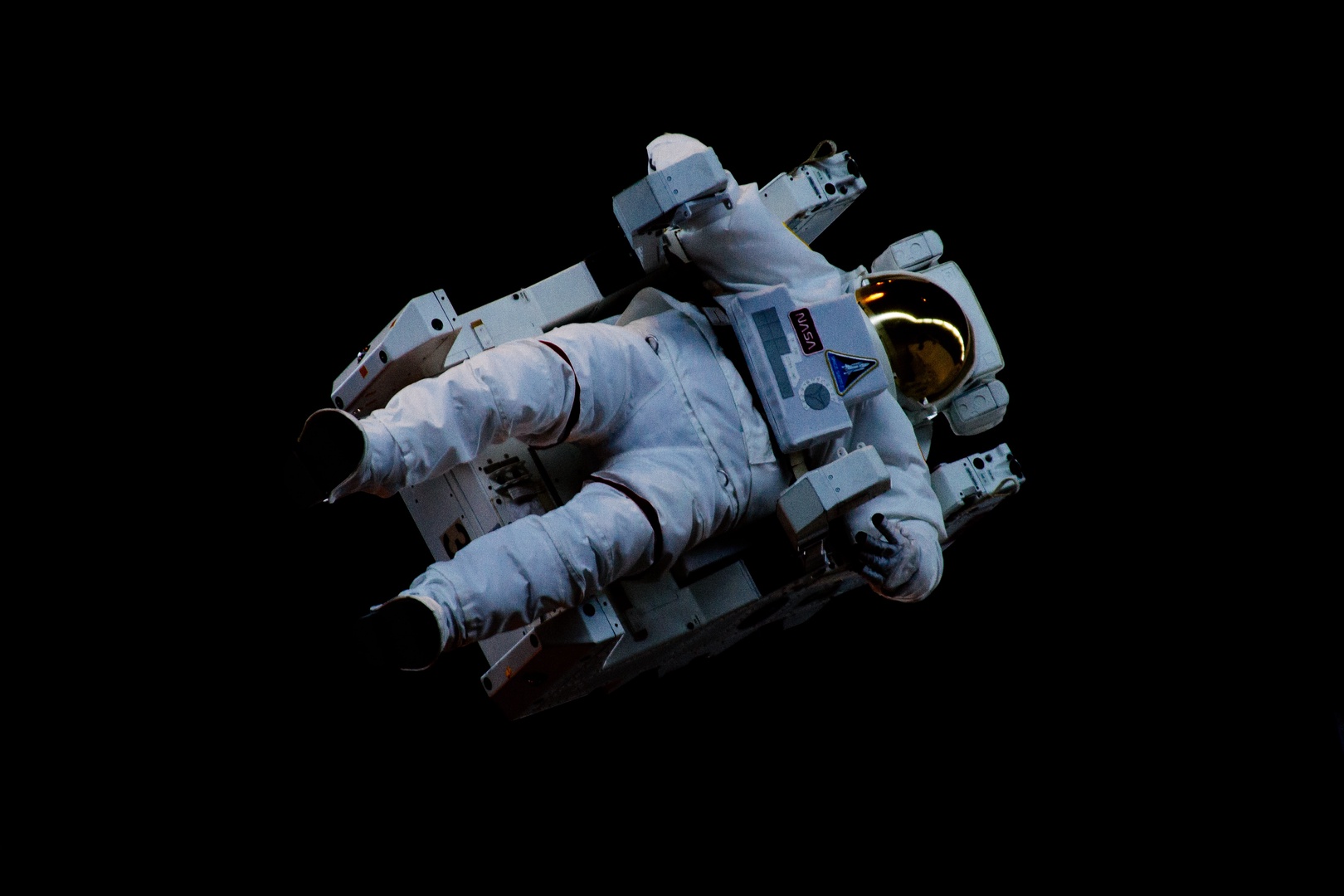 "SpaceX" kosmosa kuģis veiksmīgi startējis uz SKS