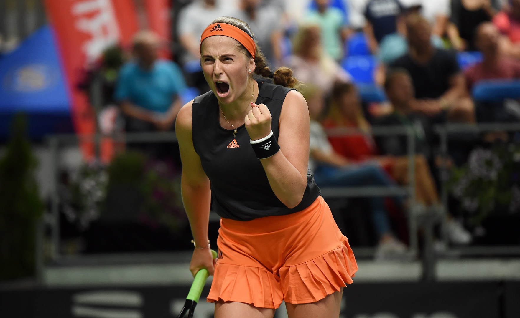 Ostapenko sezonu noslēdz ranga 44.vietā, Sevastova ieņem 54.pozīciju