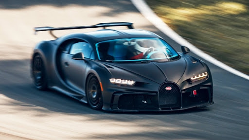 Стало известно сколько ест Bugatti Chiron Pur Sport