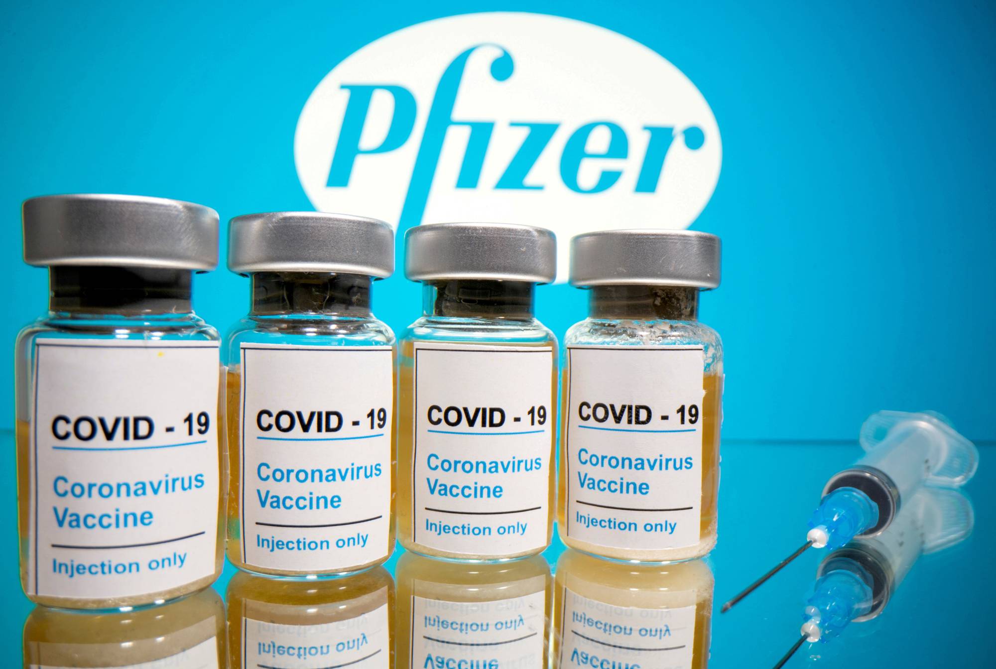 COVID-19: ЕС заказал еще 300 млн доз вакцины BioNTech/Pfizer COVID-19: ЕС заказал еще 300 млн доз вакцины BioNTech/Pfizer
