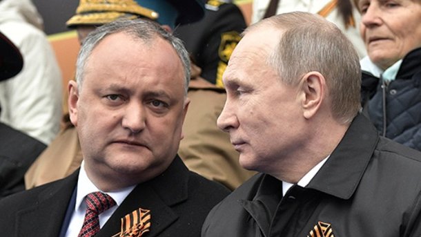 Экс-президента Молдовы Додона подозревают в измене родине