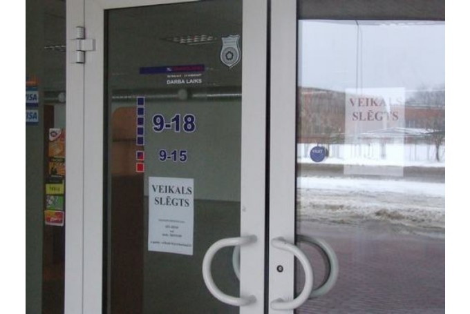 Торговцы: через 2-3 недели будет ясно, можно ли открыть все магазины
