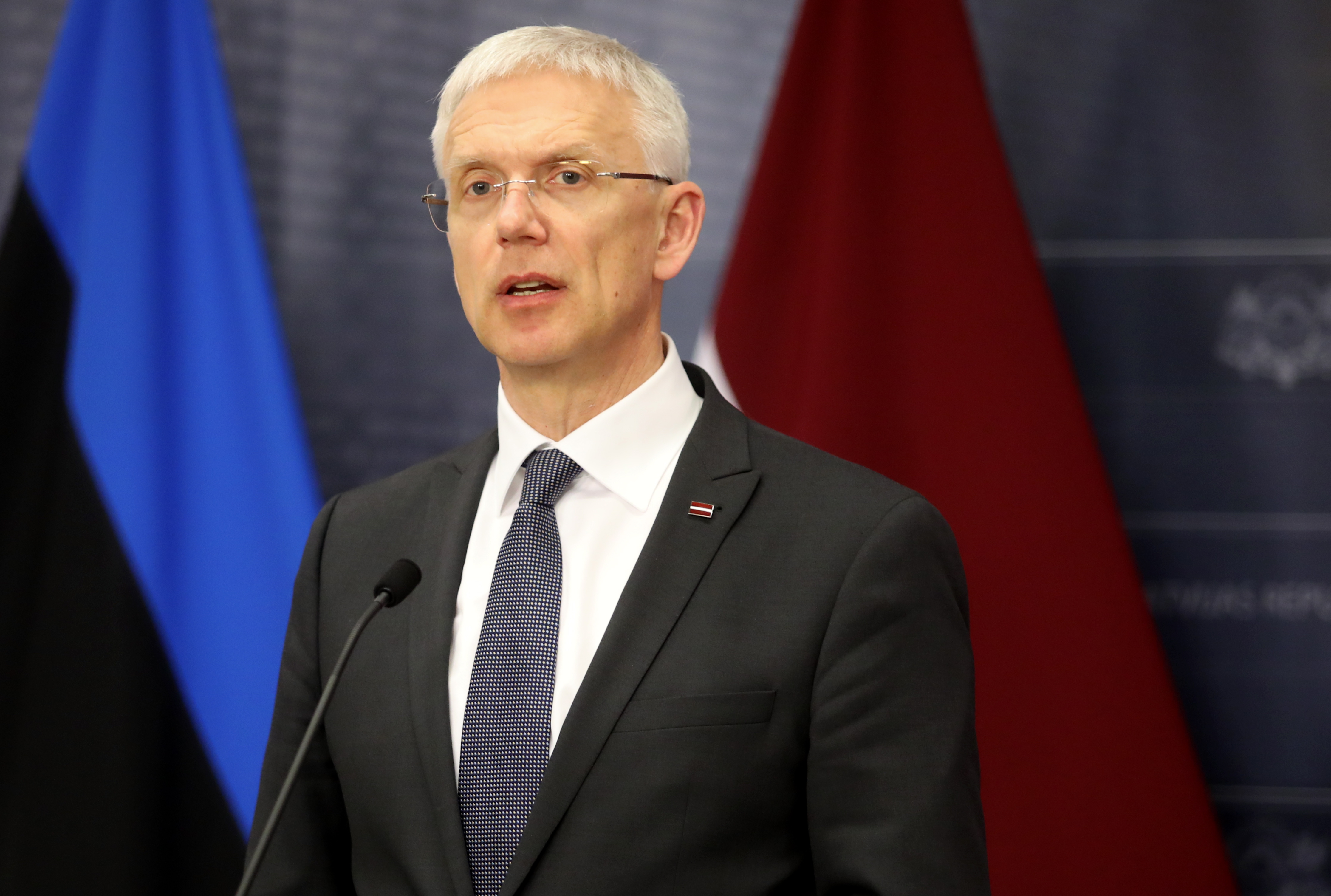Кариньш: политики слишком много хотят наобещать населению перед выборами Кариньш: политики слишком много хотят наобещать населению перед выборами