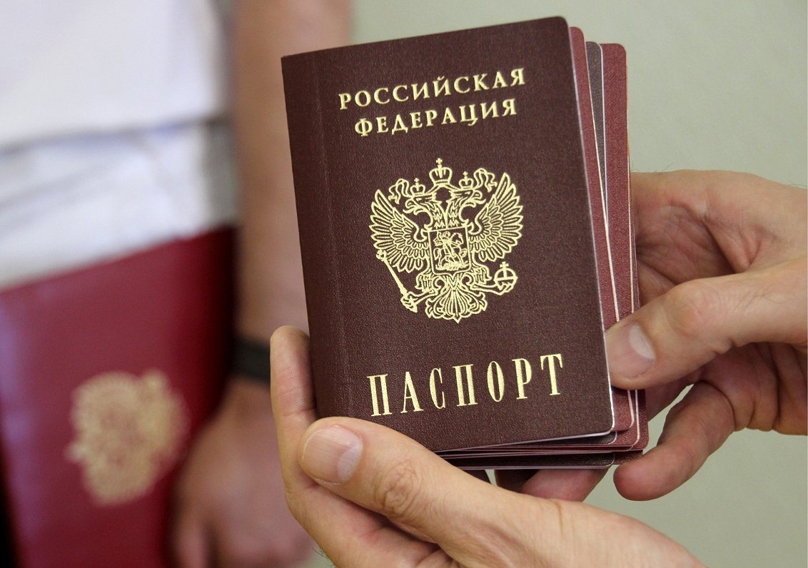 УДГМ выдало распоряжения о выезде 56 гражданам России