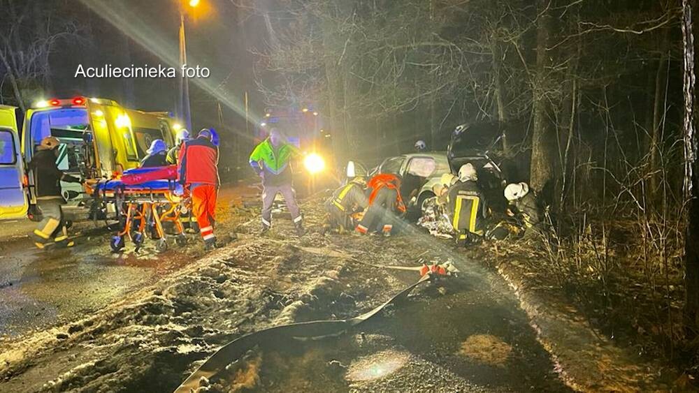 Четверо 20-летних чудом выжили в ДТП на арендованной машине