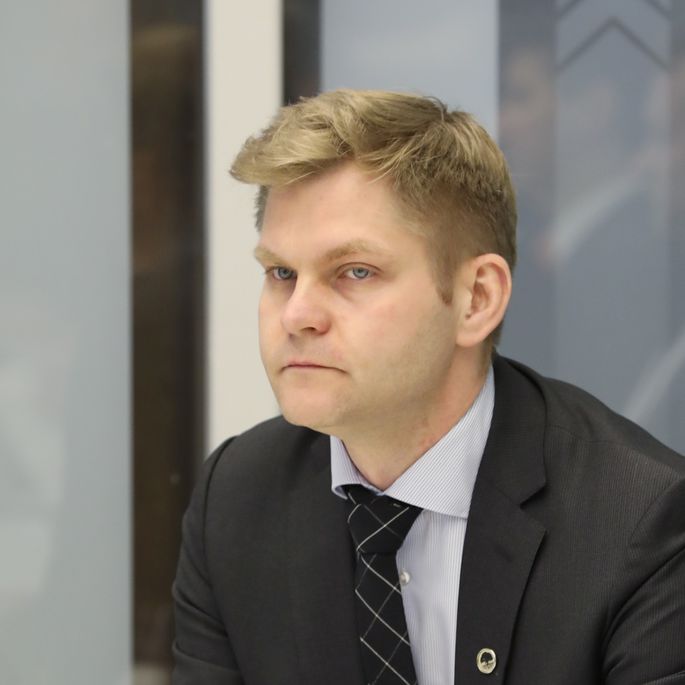 Министр: темпы вакцинации снижаются, нужно двигаться к «принудиловке»