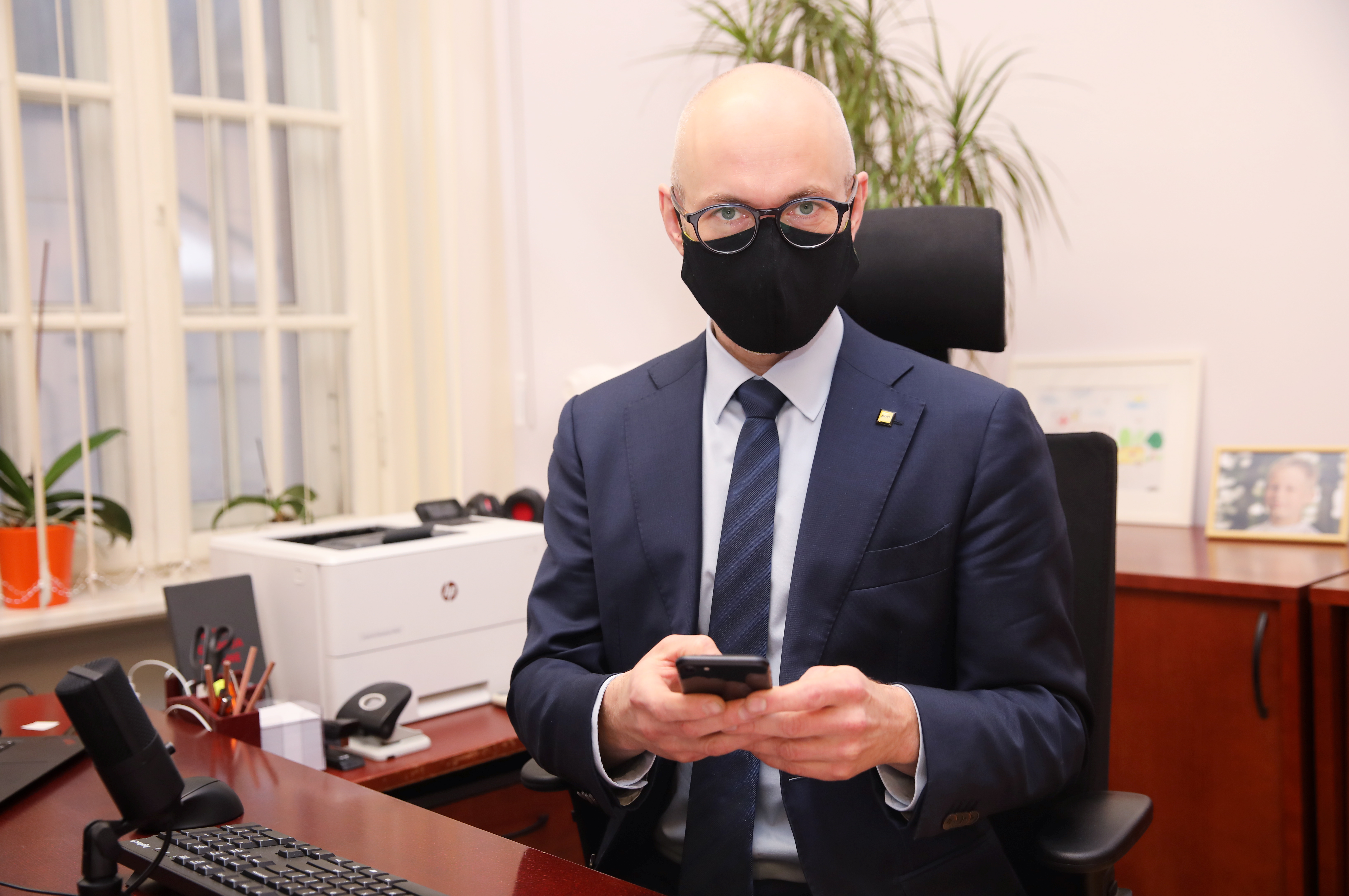 Врачи: "Мобилизации - нет! Павлютса - в отставку!"