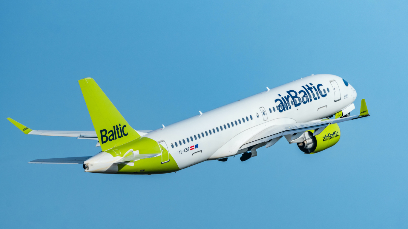 ЕК одобрила увеличение уставного капитала airBaltic на 45 млн евро