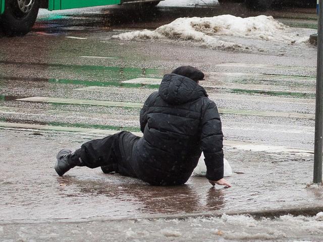 Травмпункты переполнены