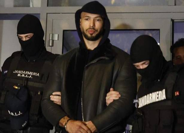 Эндрю Тейт арестован за возможную торговлю людьми: его нашли по видео для Греты Тунберг