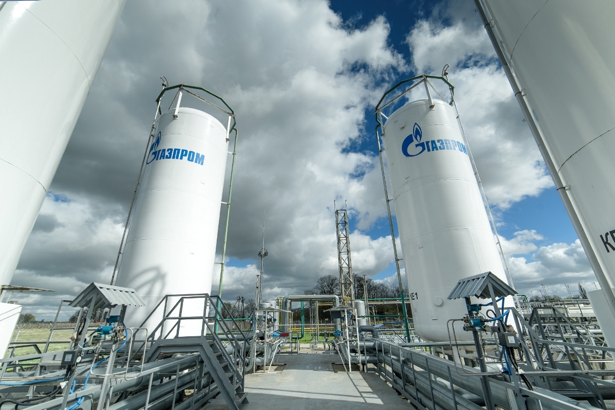 "Газпром" сократит транзит газа через территорию Украины