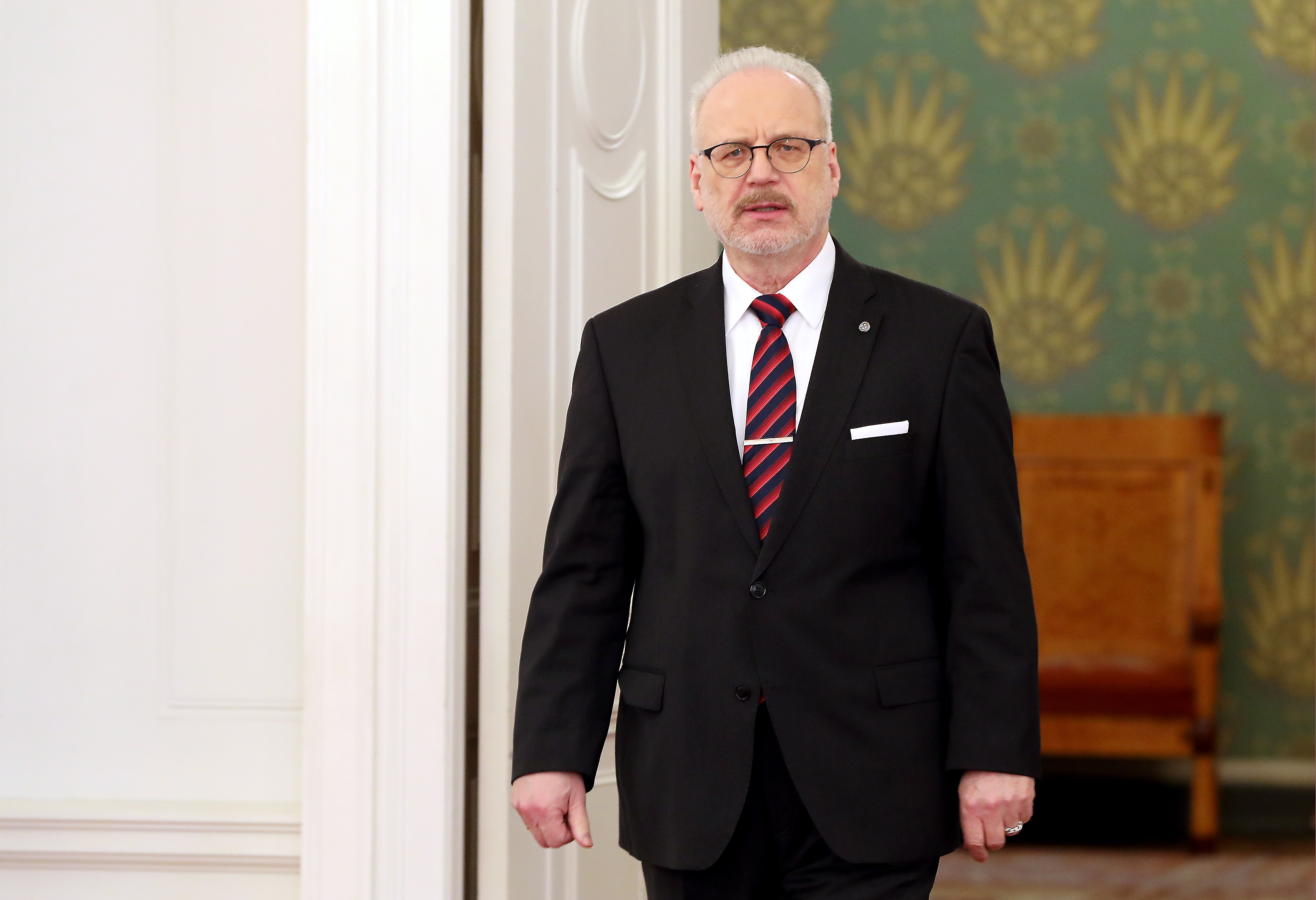 Подарок президента удивил политика