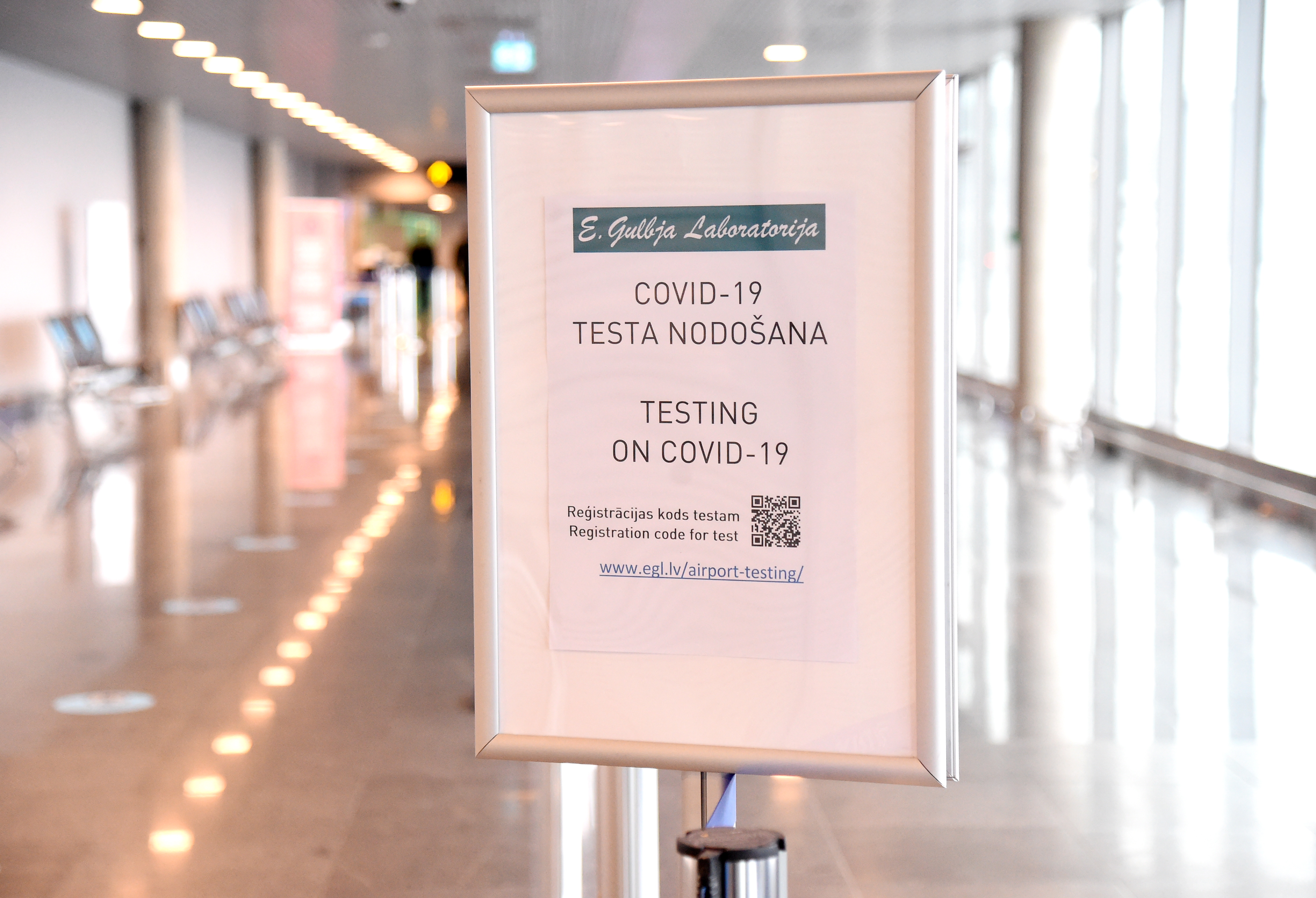 Передача: в больших очередях на тесты на Covid-19 стоят антиваксеры Передача: в больших очередях на тесты на Covid-19 стоят антиваксеры