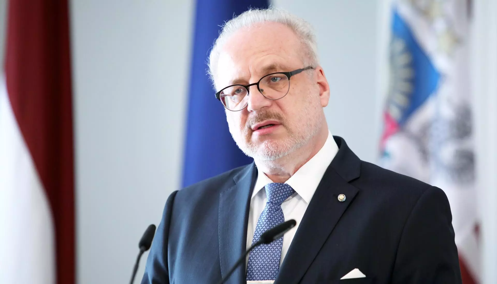 Президент предложил финансировать партии, стартующие на выборах самоуправлений