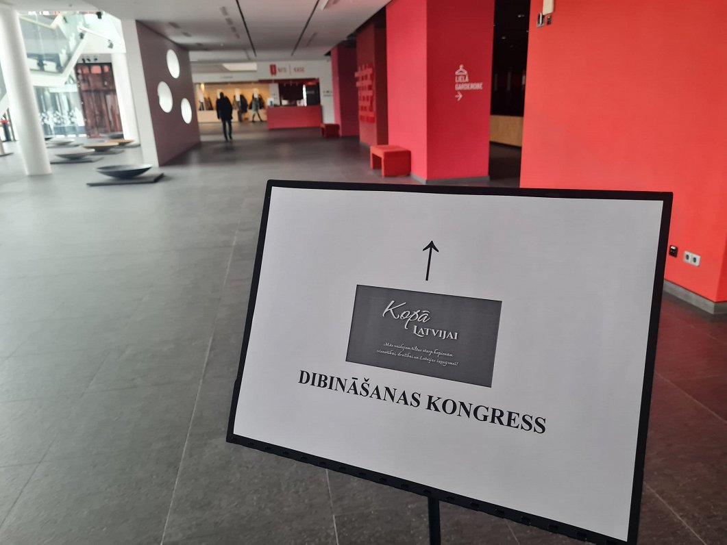 Apcietināts Bartaševiča partijas valdes loceklis par ziņošanu Krievijas dienestiem