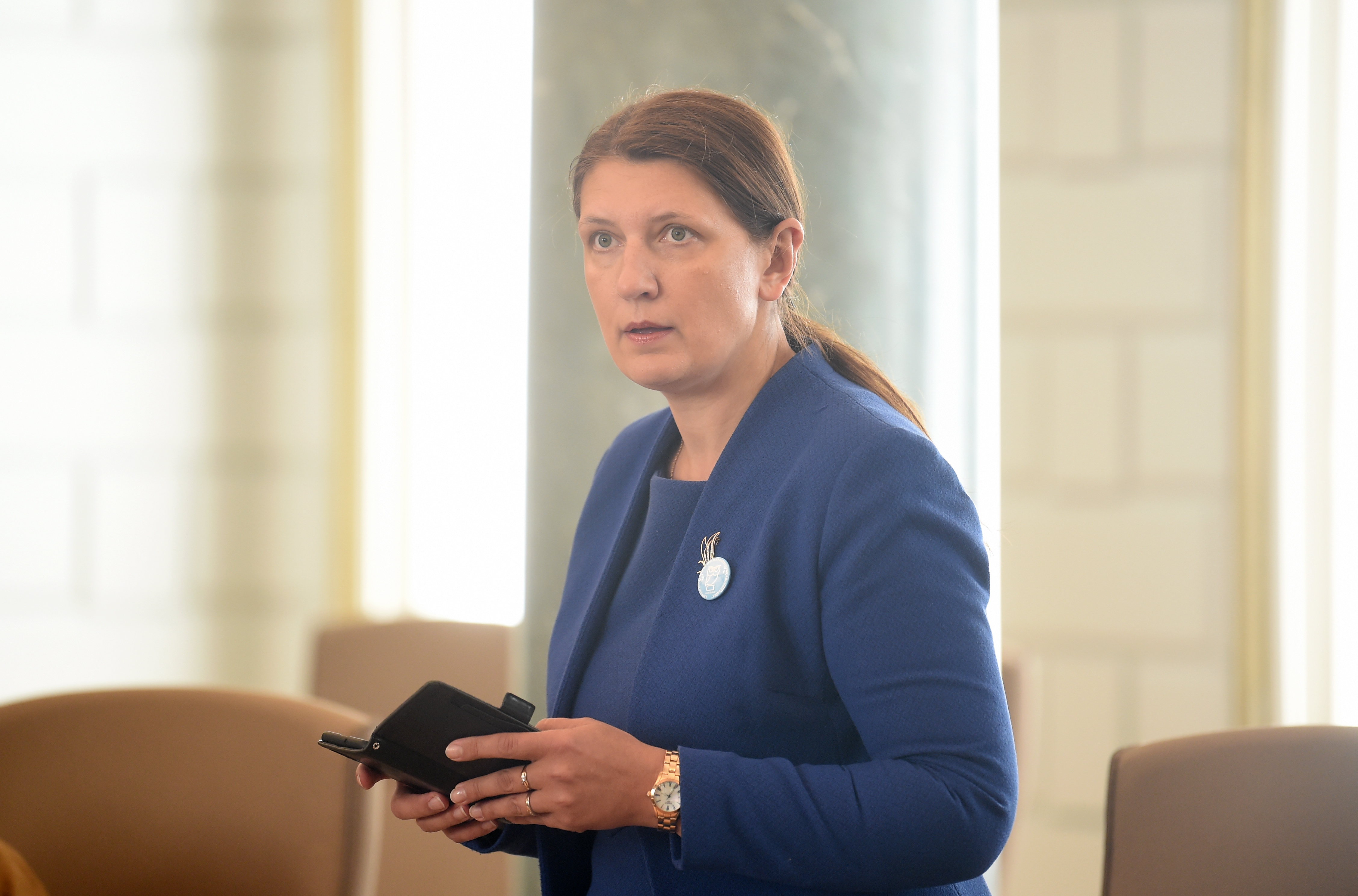 LIZDA: зарплату будут повышать всем педагогам - от воспитателей до высшего образования