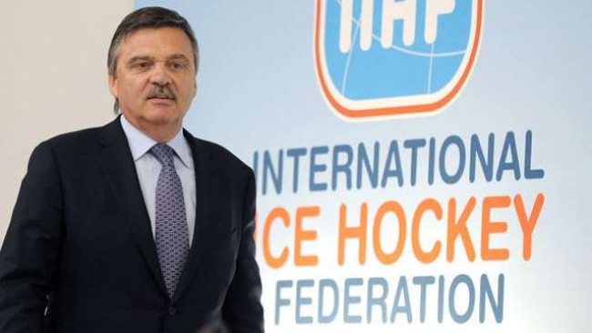 IIHF потребовало от мэра Риги снять флаги Международной федерации хоккея