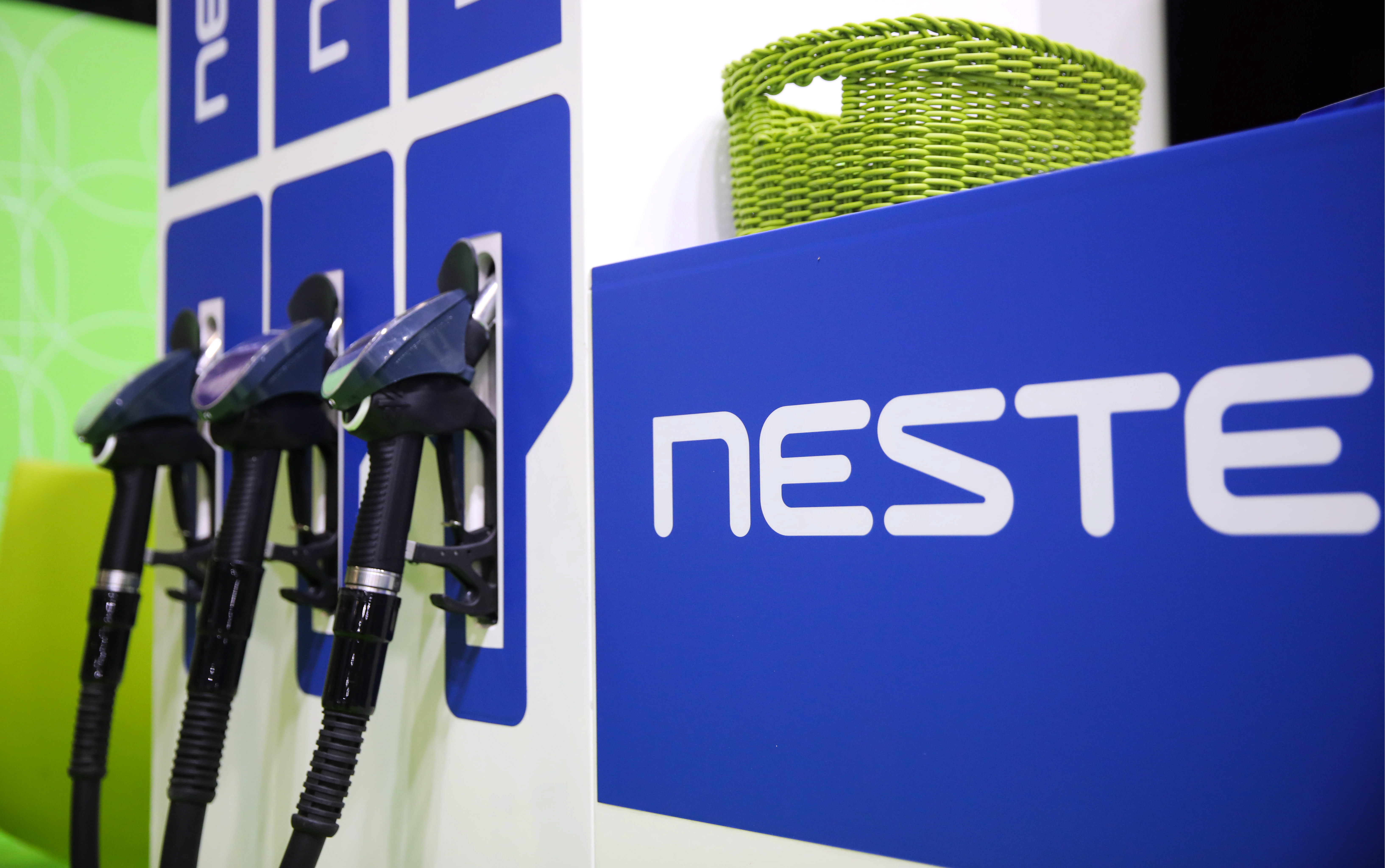 Большинство латвийских автоводителей предпочитают Neste?