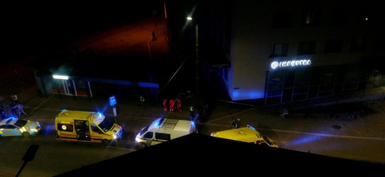 Убийство в Лиепае: пытался защитить инвалида от грабителя, но сам погиб