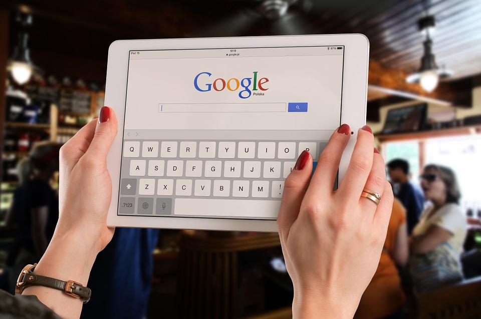 Европейцы снова жалуются на Google Европейцы снова жалуются на Google