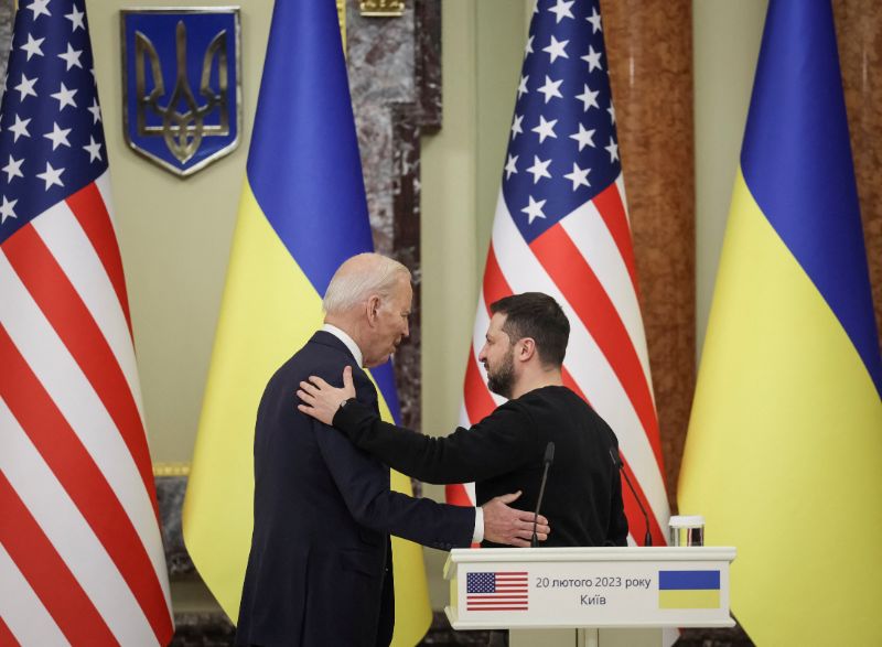 Палата представителей одобрила военную помощь Украине на $61 млрд