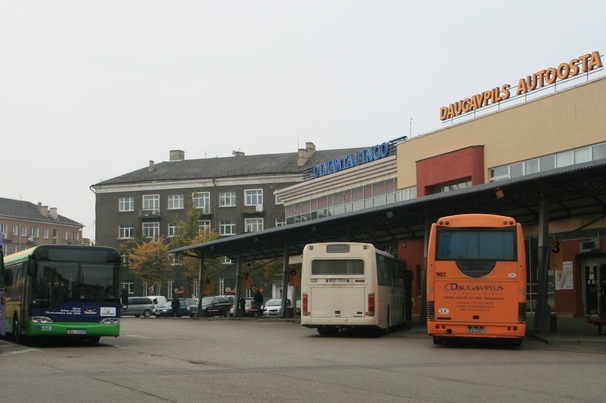 Множество пригородных автобусов изменили расписание. Где посмотреть?