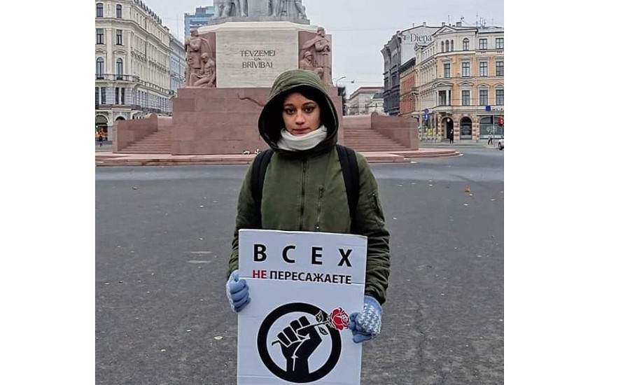 Охота на ведьм: СГБ арестовала вернувшуюся в Латвию из РФ активистку