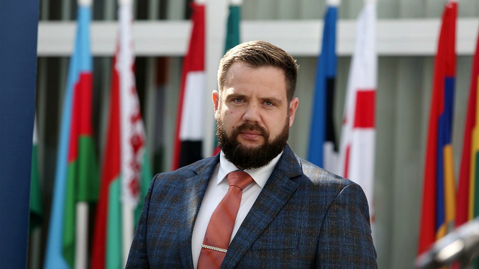 Присутствие Витенбергса в комиссии по Rail Baltica - конфликт интересов