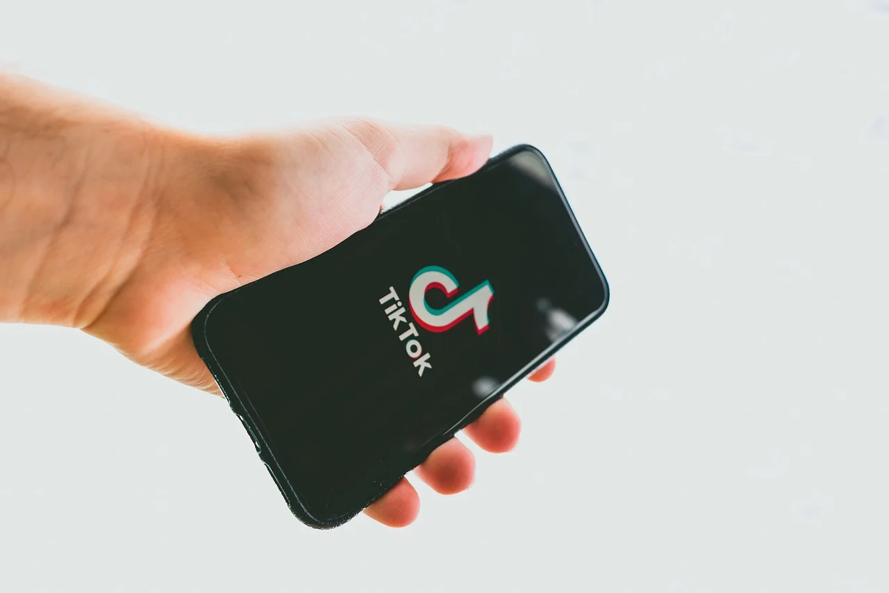В США хотят запретить TikTok — слежка за американцами не нужна