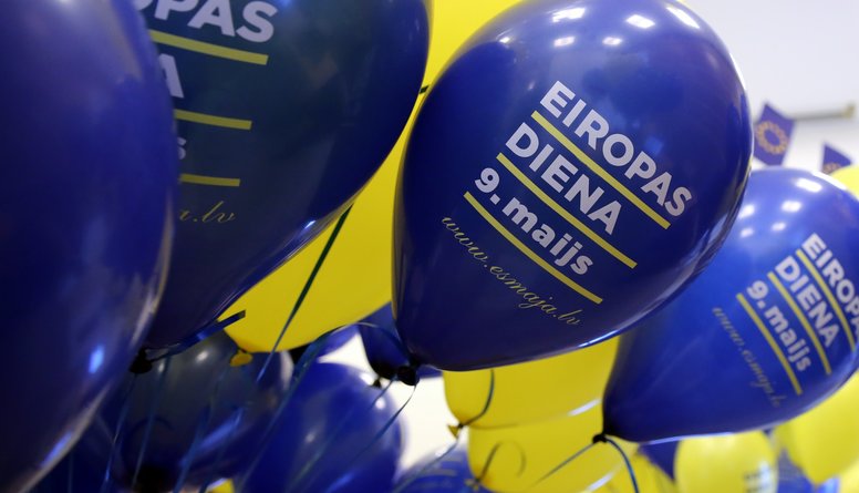 В день Европы президент пожелал укрепления ее единства и обороны