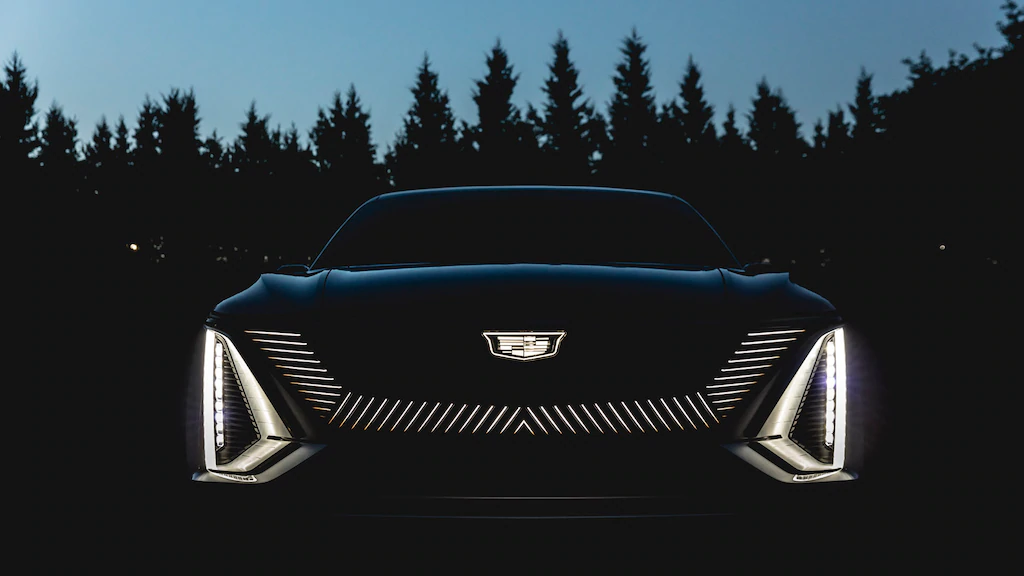Диллеров Cadillac стало в два раза меньше