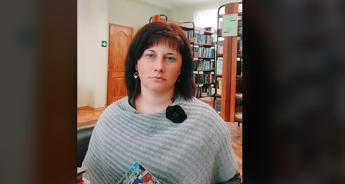 Знаете о библиотеке в Пуренской волости? Она "взорвала" TikTok от Латвии до Москвы