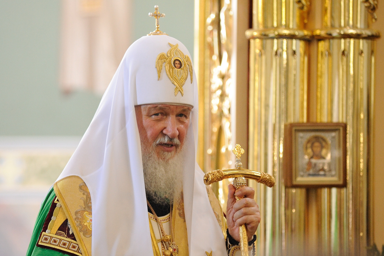 Патриарх Кирилл заболел ковидом