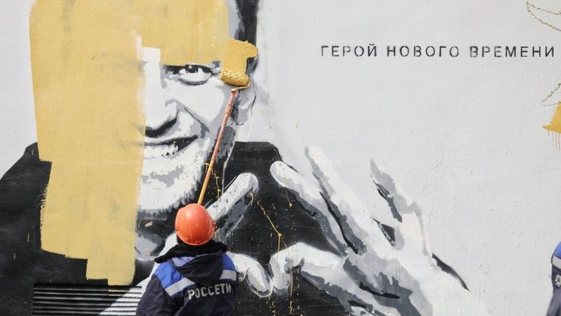 На Навального возбудили еще одно уголовное дело. По "сектантской" статье На Навального возбудили еще одно уголовное дело. По "сектантской" статье