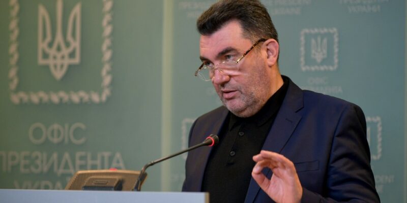 Ленд-лиз еще не начался. В Украине объяснили нехватку оружия