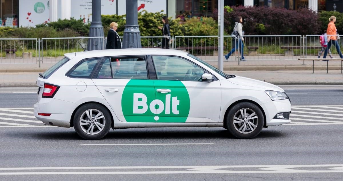 Таксисты Bolt: заработать минимальную зарплату практически невозможно