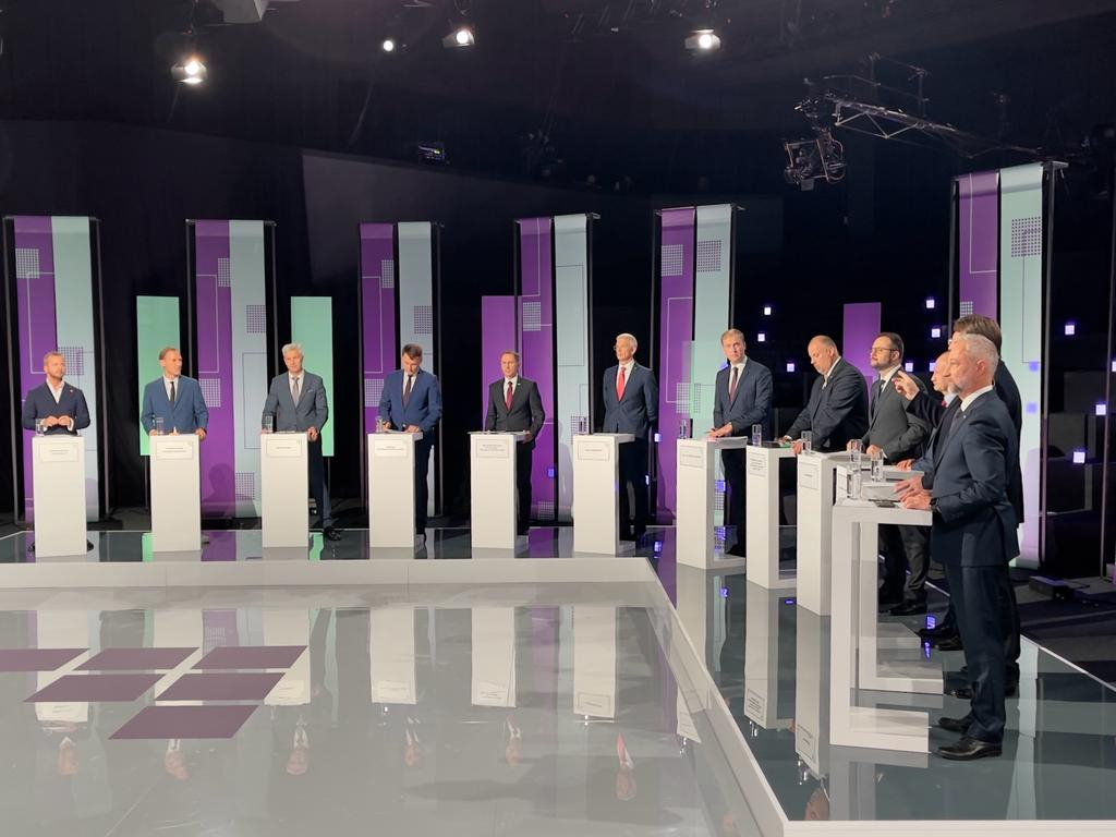 LTV готово отказаться от проведения политических дебатов и на латышском