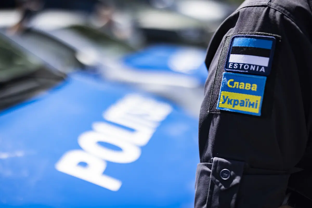 Восточную границу Эстонии с субботы охраняют и украинские пограничники